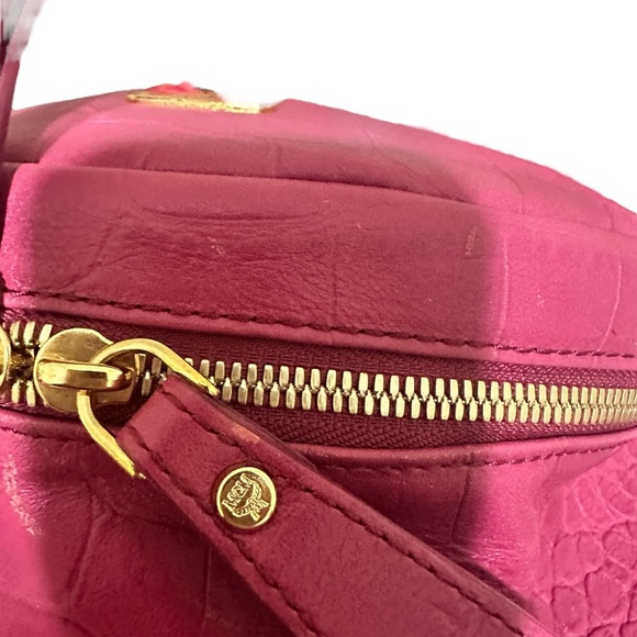 MCM Croc Embossed Pink full size Back Pack - Picture 9 of 16